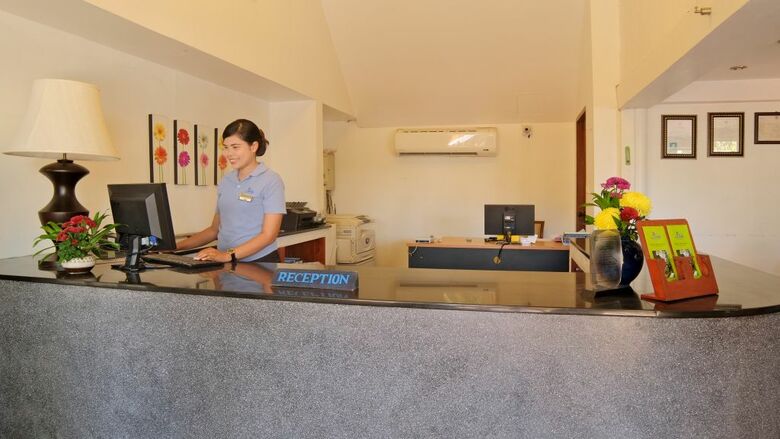 Hotel Malibu Beach Resort
