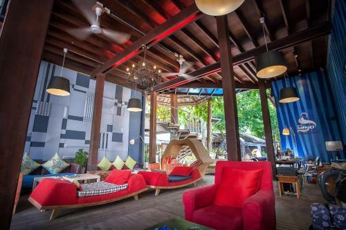 Hotel Tango Beach Resort