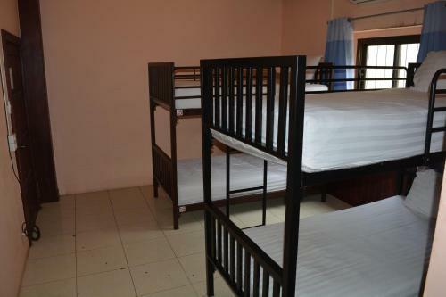 Hostal Tams Guesthouse