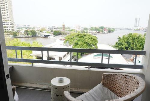Hostal River View Guest House