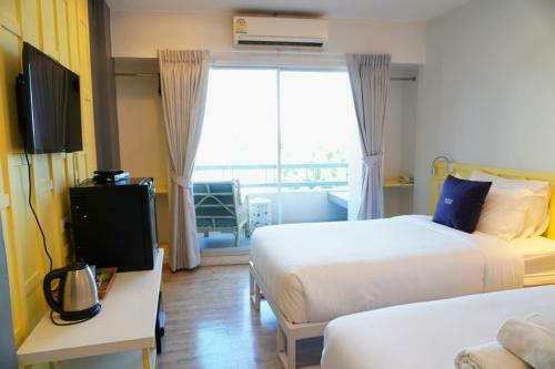 Hostal River View Guest House