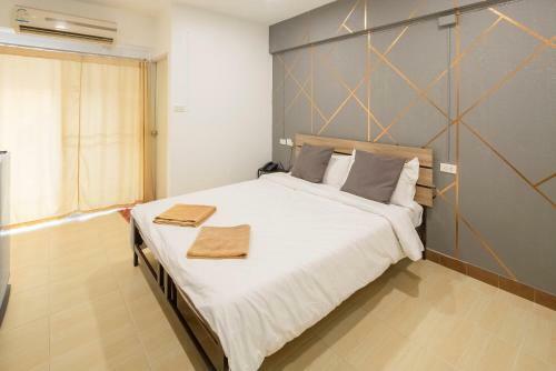 Apartamentos Gems Park
