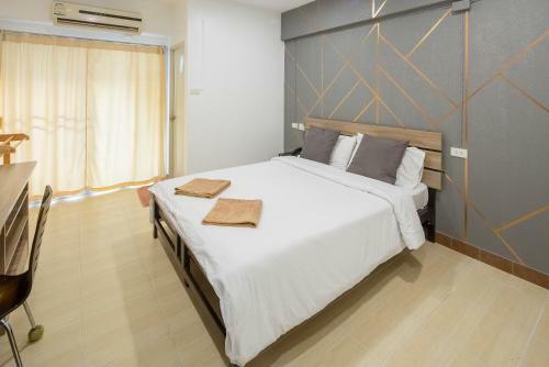 Apartamentos Gems Park
