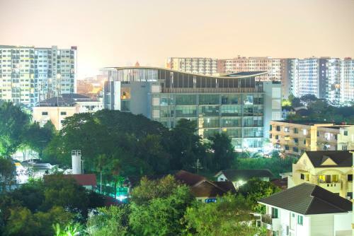 Apartamentos Gems Park