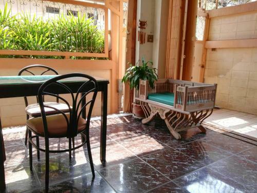 Hostal T.t. Guesthouse