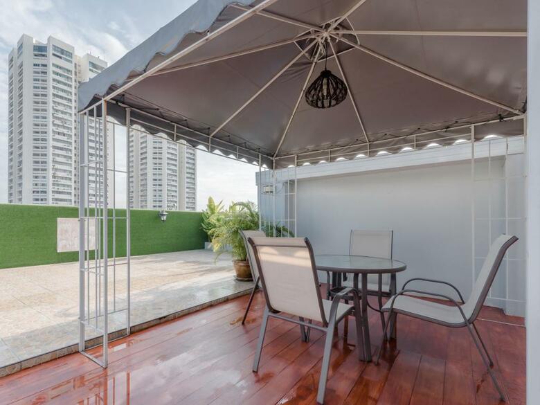 Apartamentos United Residence