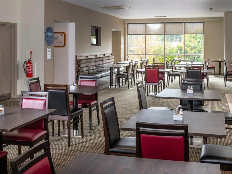 Hotel Express By Holiday Inn Greenwich