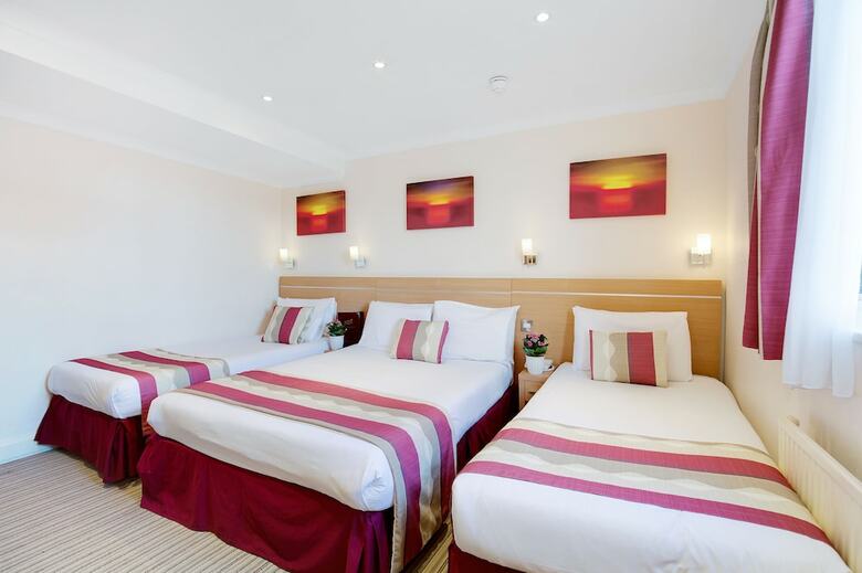 Hotel Queens Park