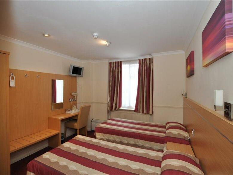 Hotel Queens Park