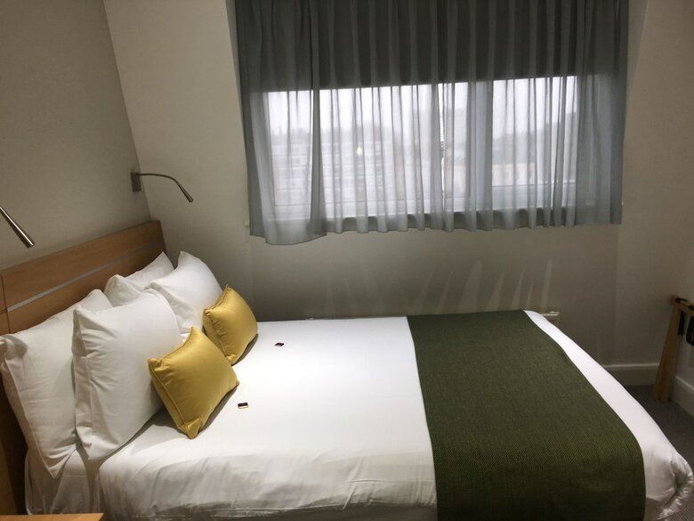 Hotel Queens Park