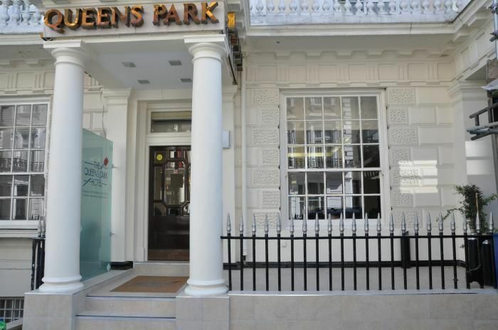 Hotel Queens Park