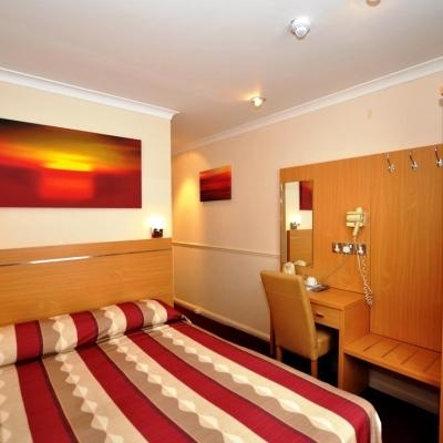 Hotel Queens Park