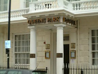 Hotel Queens Park
