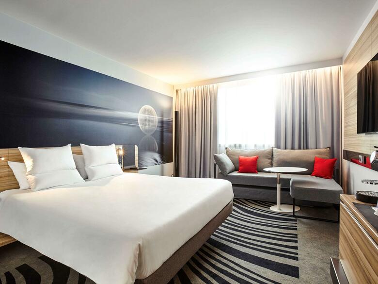 Hotel Novotel London City South