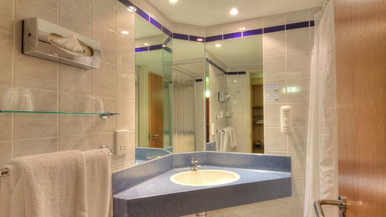 Hotel Express By Holiday Inn Limehouse