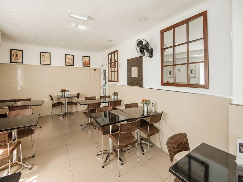 Hotel Huttons