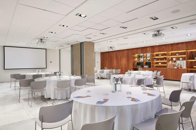 Melia White House Hotel