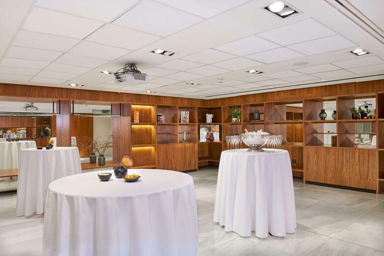 Melia White House Hotel