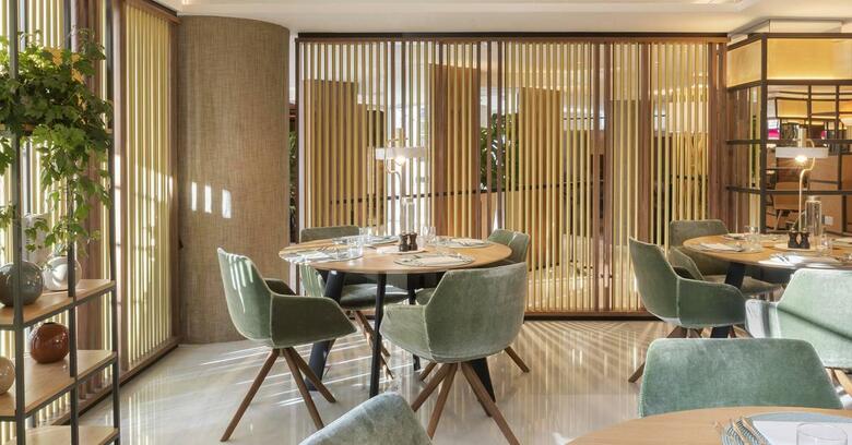 Melia White House Hotel
