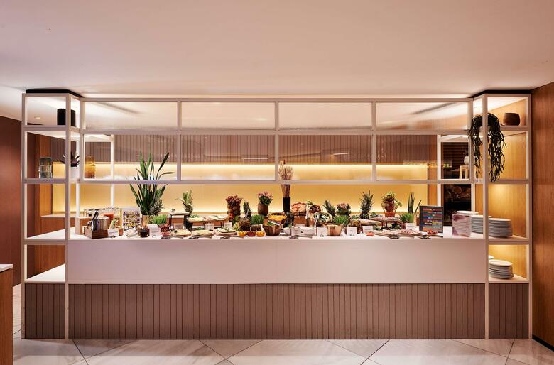 Melia White House Hotel