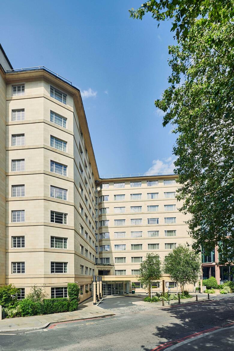 Melia White House Hotel