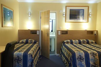 Luna And Simone Hotel