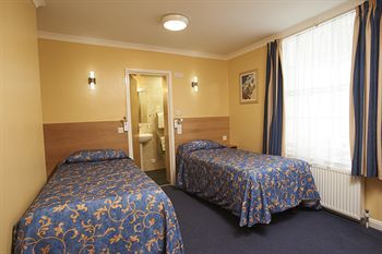 Luna And Simone Hotel