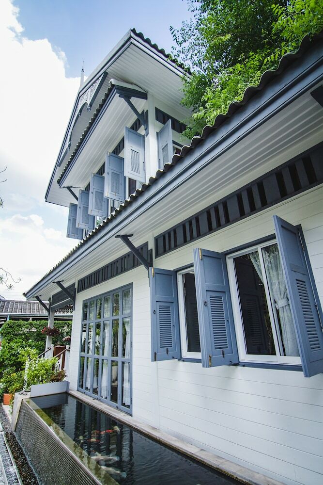 Hotel Baan Noppawong