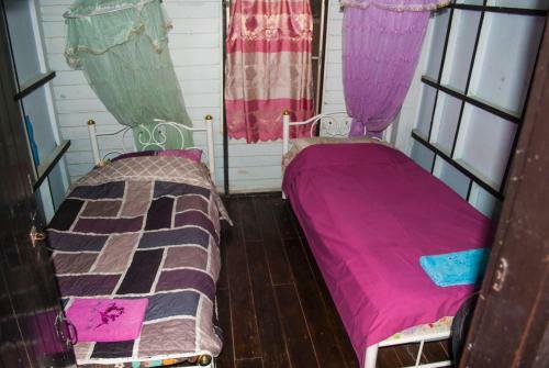 Hostal Phiman Riverview Guesthouse