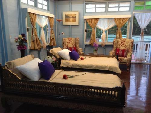 Panida Suite Hotel