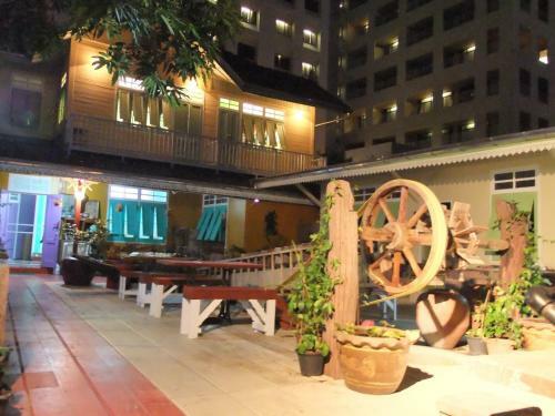 Panida Suite Hotel