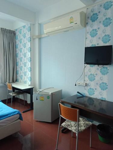 Hostal Apartment Khun Noy