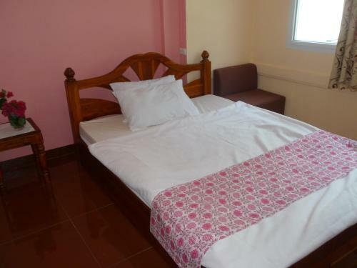 Hostal Apartment Khun Noy