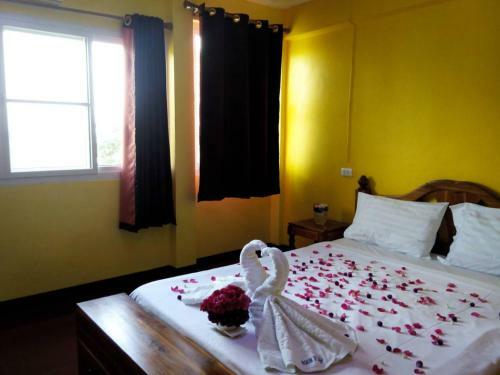 Hostal Apartment Khun Noy