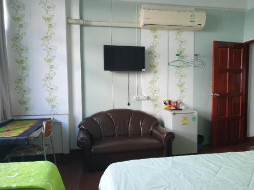 Hostal Apartment Khun Noy