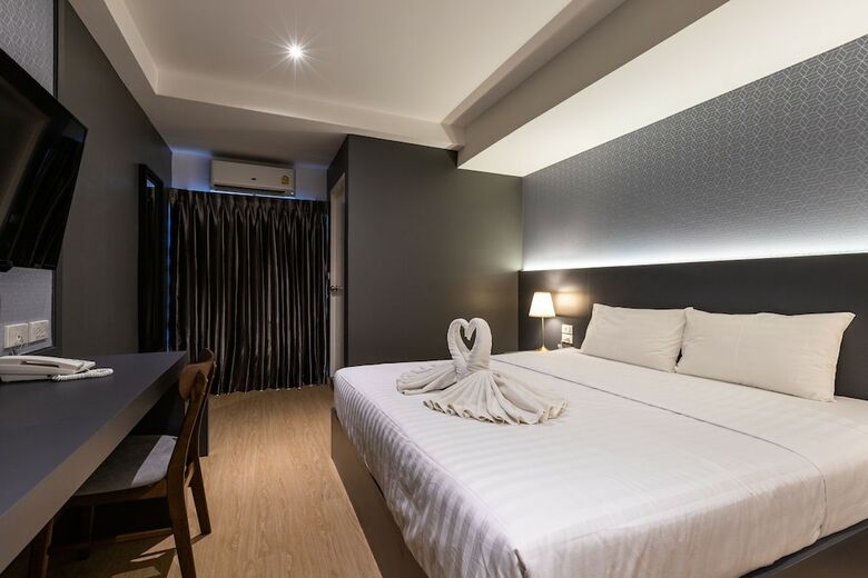 Siam Star Hotel