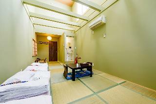 Wafu Ryokan Uehonmachi