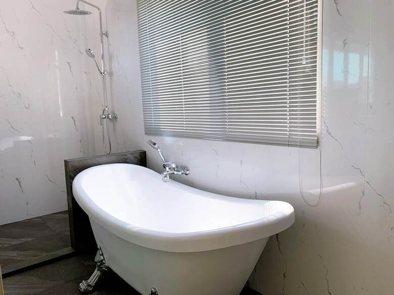 Hotel Cnr House