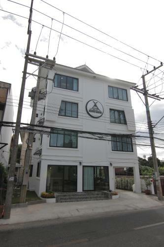 Hostal Gusto House