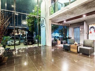 Hotel B2 Black