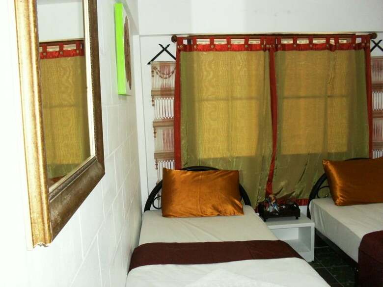 Hostal Naruncha Green House