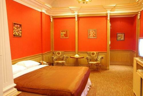 The Adventure Hotel