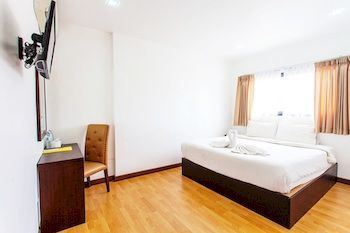 Basic Line Hotel @ Loikroh