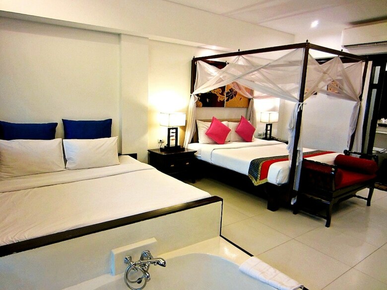 Hotel Yantarasri Resort