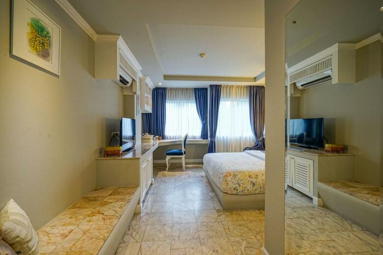 Hotel At Pingnakorn
