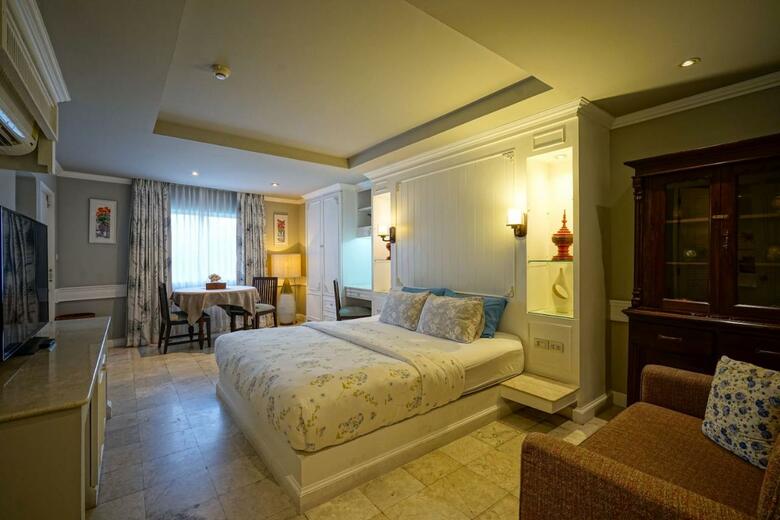 Hotel At Pingnakorn