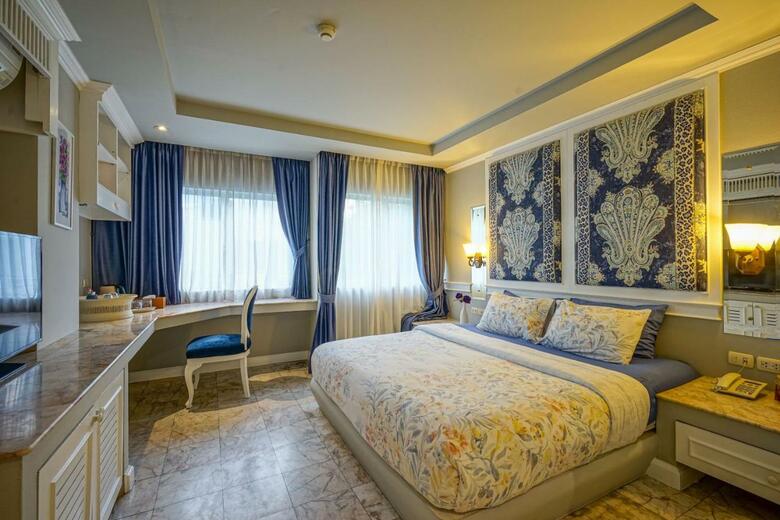 Hotel At Pingnakorn