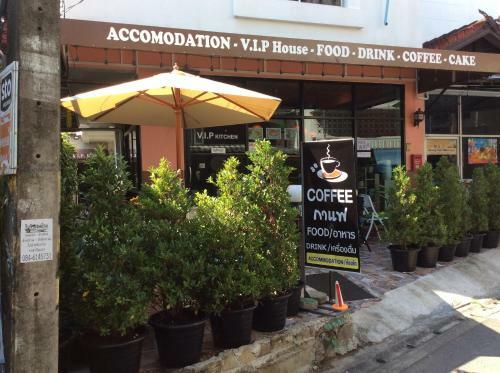 Hostal V.i.p. House