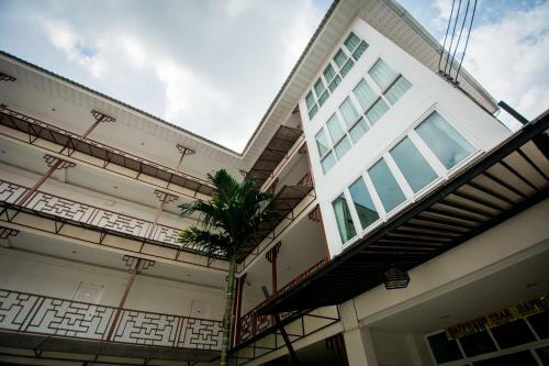 Hostal Inn Kham Apartment