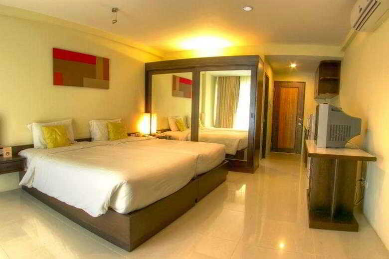 Hotel B2 Resort